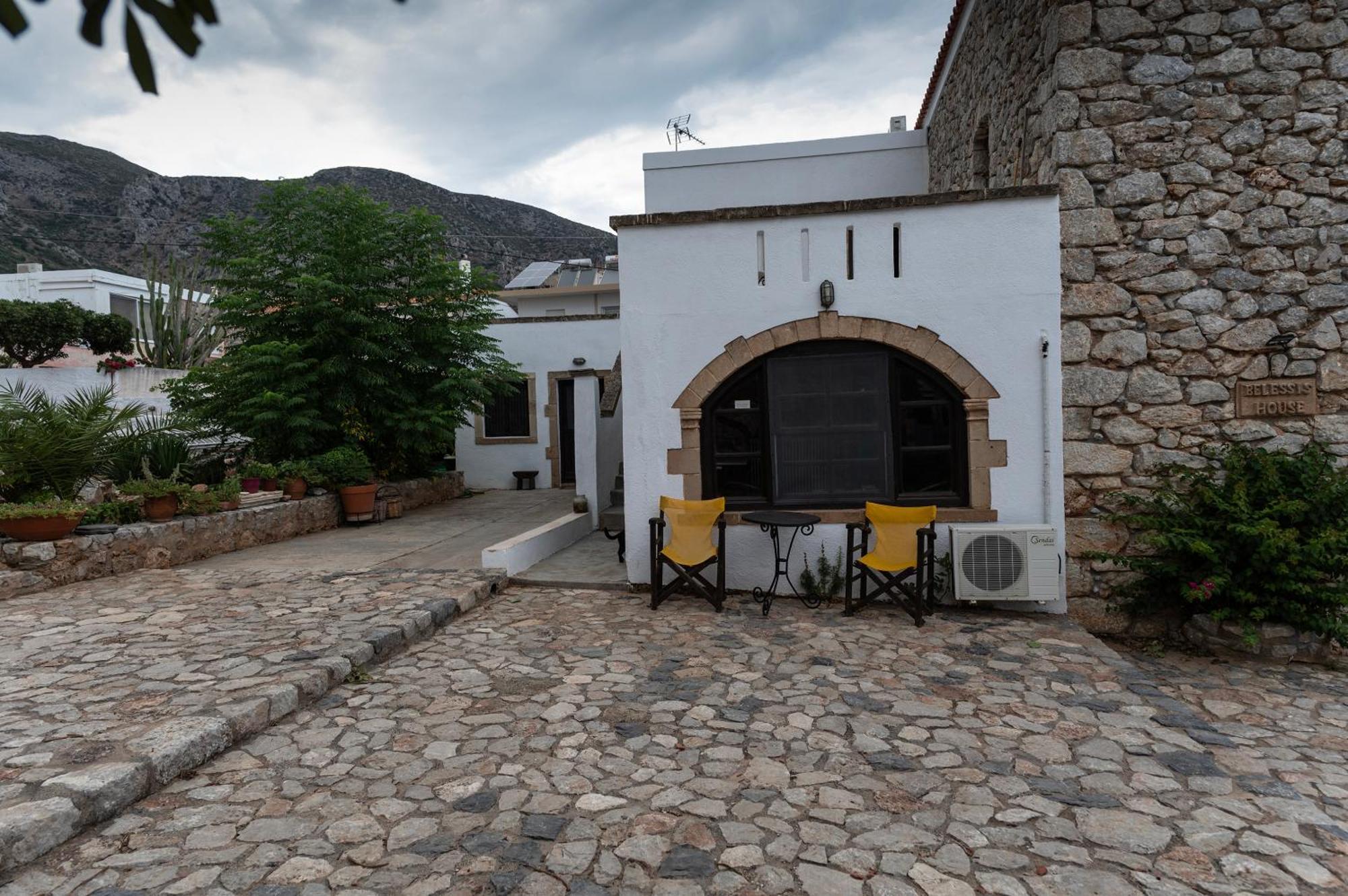 Belessi'S Mansion Daire Yefira Dış mekan fotoğraf