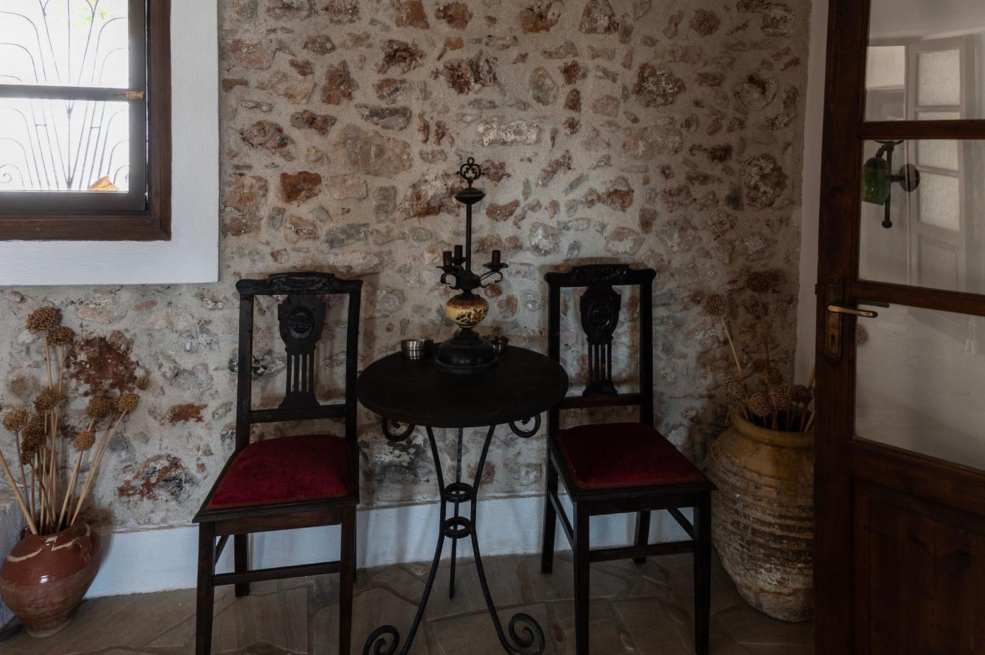 Belessi'S Mansion Daire Yefira Dış mekan fotoğraf