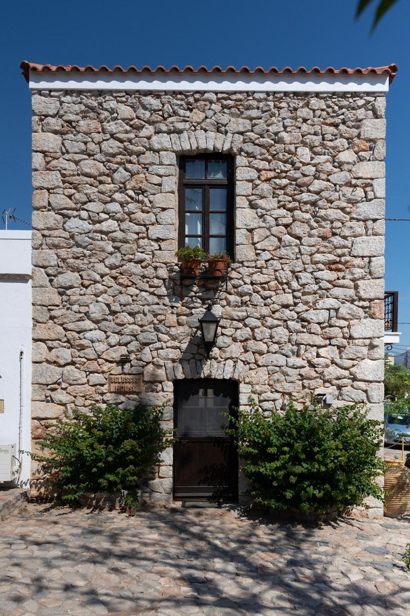 Belessi'S Mansion Daire Yefira Dış mekan fotoğraf