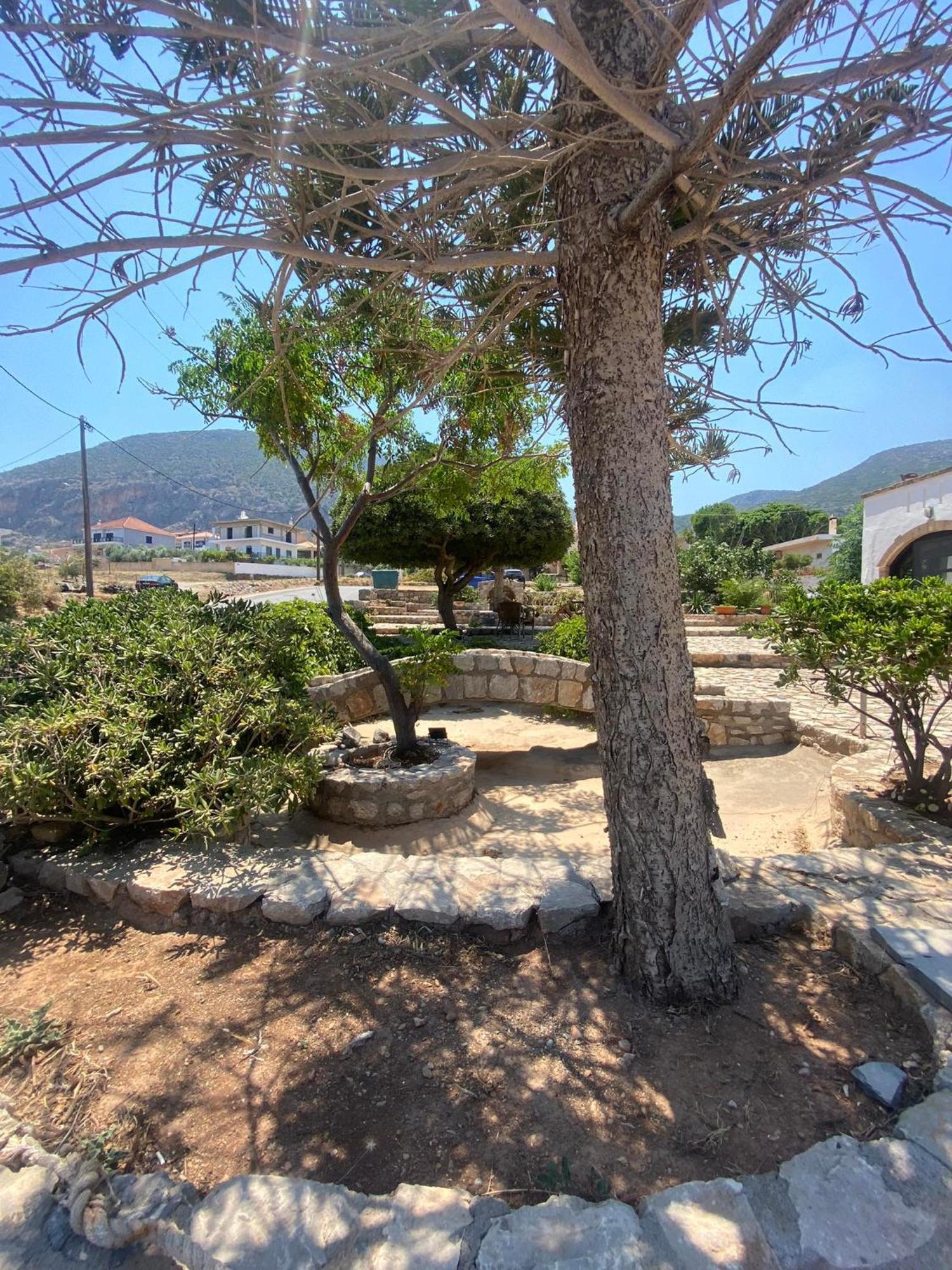 Belessi'S Mansion Daire Yefira Dış mekan fotoğraf