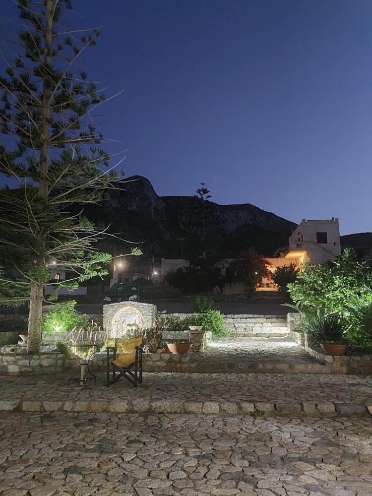 Belessi'S Mansion Daire Yefira Dış mekan fotoğraf